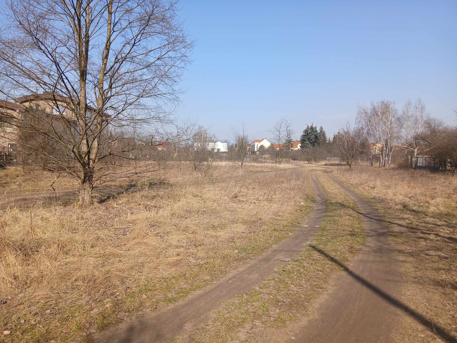 Poznań, ul. Dąbrowskiego i ul. Żuraszka - działka nwestycyjna na sprzedaż